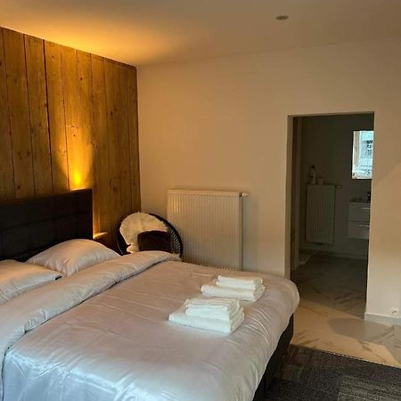 Grote Kamer In Brugge Centrum Met Badkamer ! Exterior foto