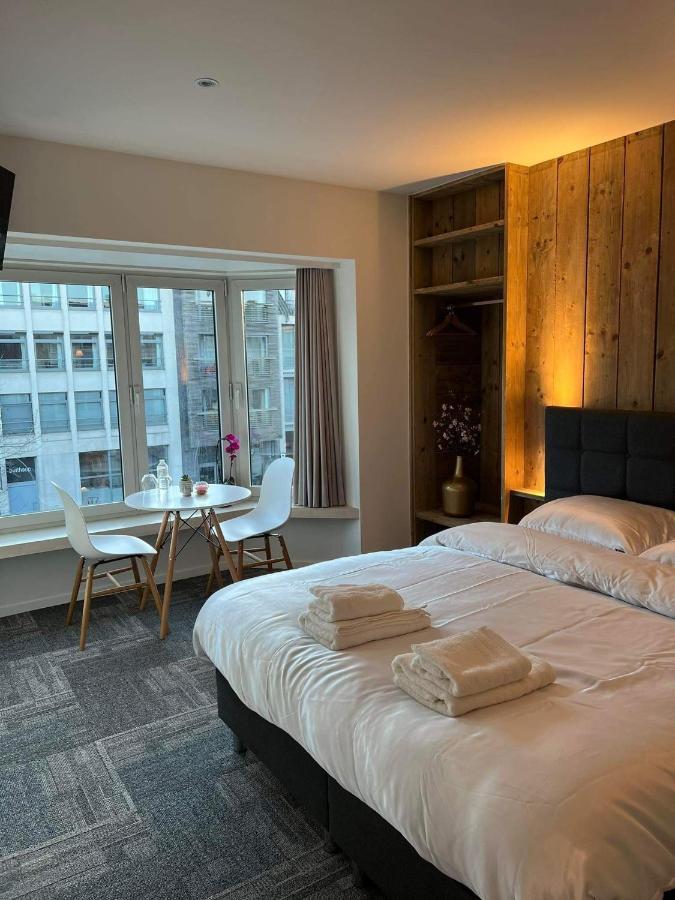 Grote Kamer In Brugge Centrum Met Badkamer ! Exterior foto
